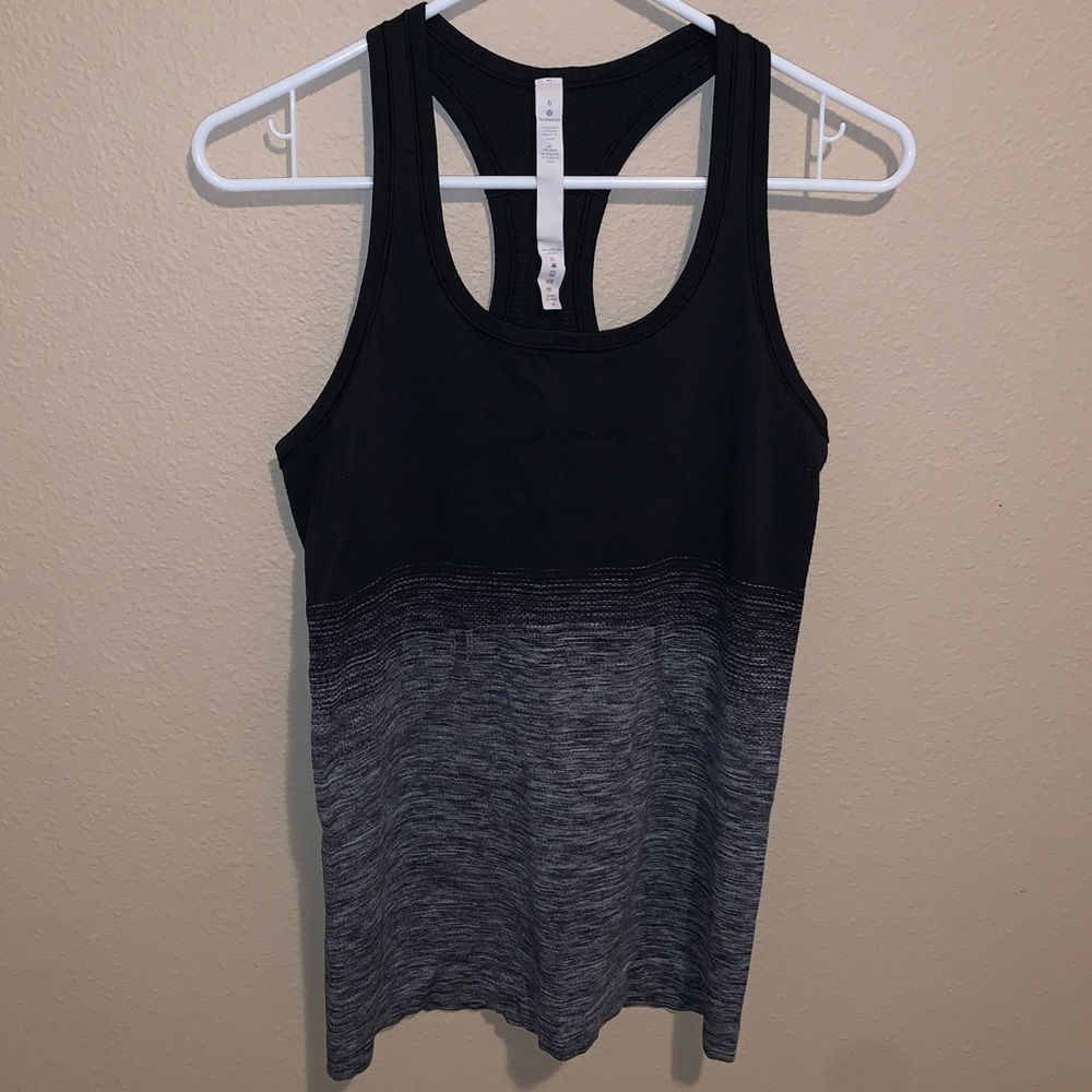 Lulu lemon “Swiftly tech racerback tank top”!!